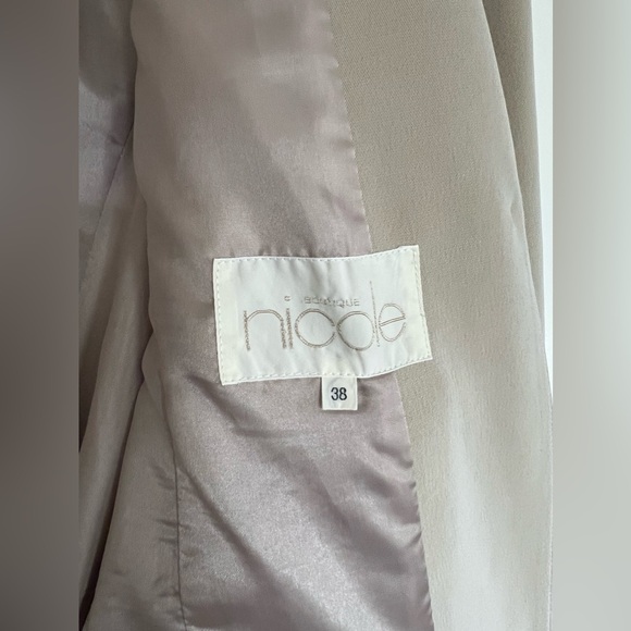 Y2K Nicole Boutique Women's Suit with jacket and pants and skirt (3pcs) - Picture 4 of 16